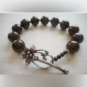 Silpada Retired Bronzite Bead Sterling Sliver Flower Toggle clasp Bracelet B1365